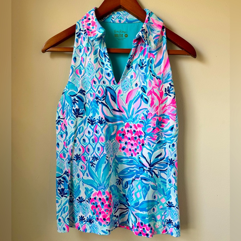 Lilly Pulitzer Luxletic golf tennis tank with built in bra pads- great condition